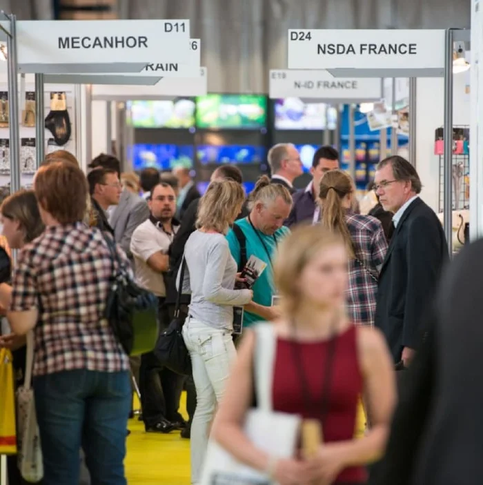 Vous êtes exposants ?